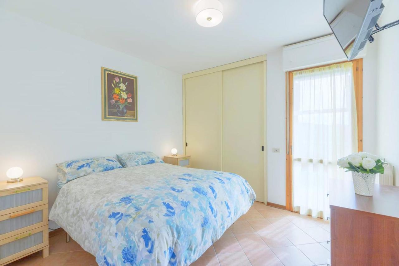 Siena Appartamento Con Splendido Terrazzo Presciano Екстериор снимка